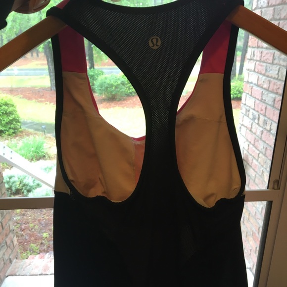 Pink & black color block lulu lemon tank - Picture 2 of 6